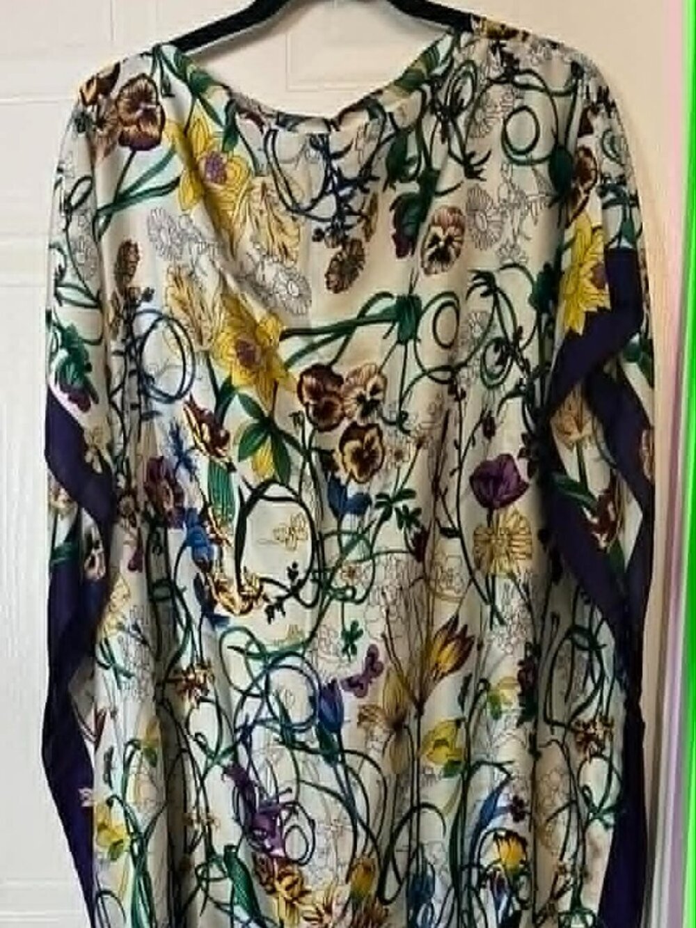 Summer Silky Floral/Colorful Kimono (E15)